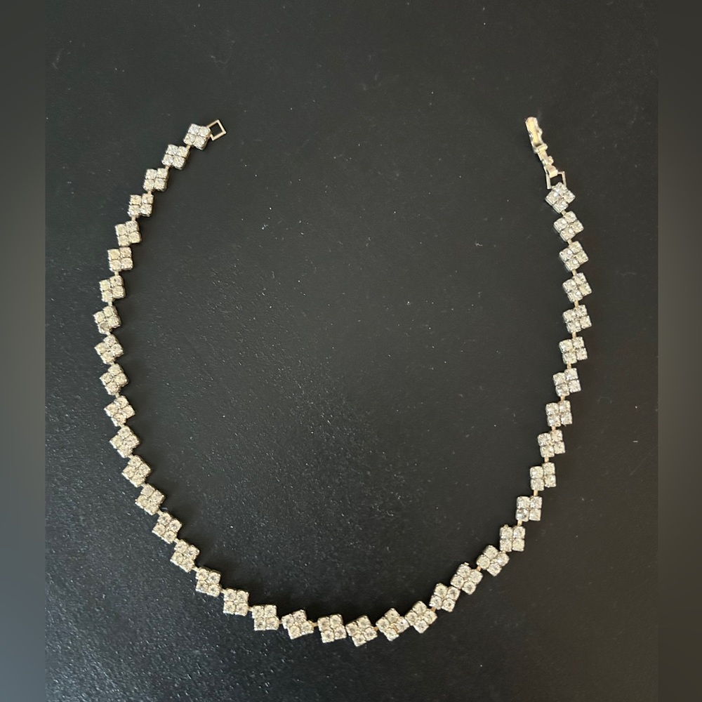 Elegant Silver Women's Necklaces